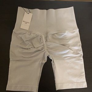 Naturyl by NBK Sculpt Bootly Shorts